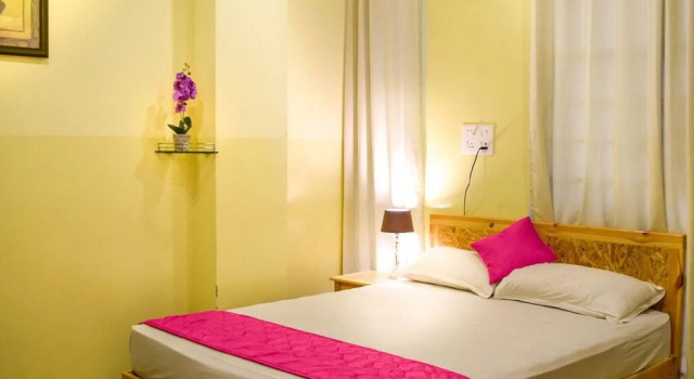 Chaplin Hotel Pondicherry