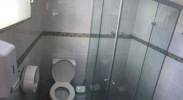 Трёхместный люкс с балконом Da Orla Pampulha Hostel