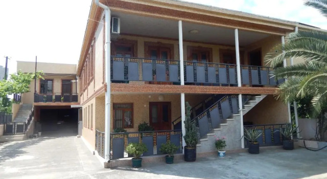 400 meters from the sea, Book Hotel Batumi 