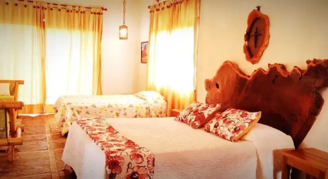 Полулюкс Hotel del Campo