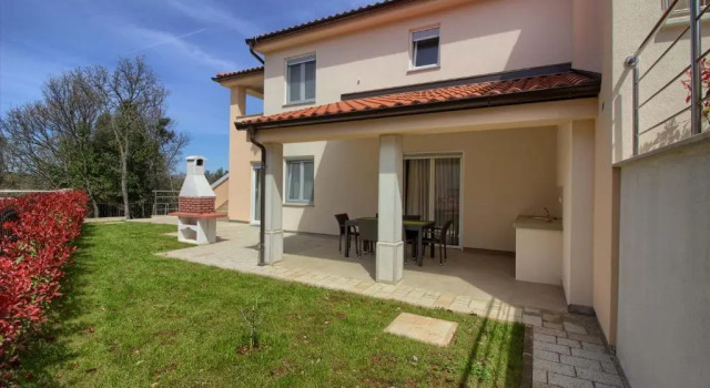 Charming villa Aurora with private pool 200m from the beach for up to 10 persons - WiiBuk, Забронировать Вилла Коттеджи Баньоле, Коттедж