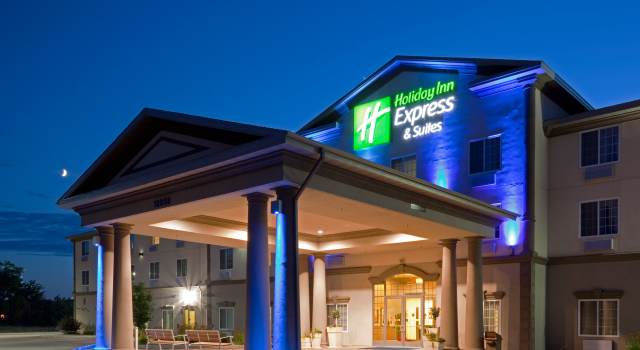 Holiday Inn Express Hotel & Suites Eau Claire North, an IHG Hotel, Prenota Hotel Eau Claire Wisconsin