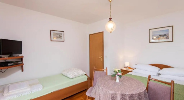 Апартаменты c 1 комнатой с балконом и с видом на море Apartments Klara