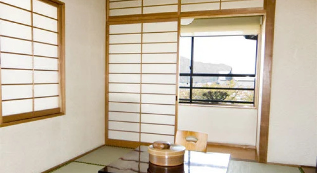 Ryokan Kanzaki, Rezerwuj Hotel Hotele w Chugoku z parkingiem, Parking