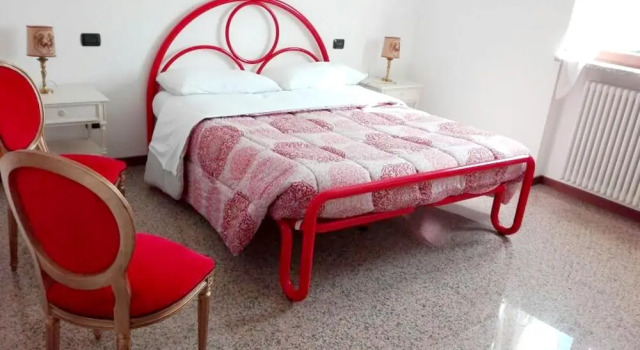 Apartment with 2 Bedrooms in Mirandola Bassa