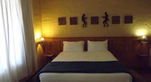 Ascot Inn, Забронировать Отель Питермарицбург Midlands, рядом с Comrades Marathon House