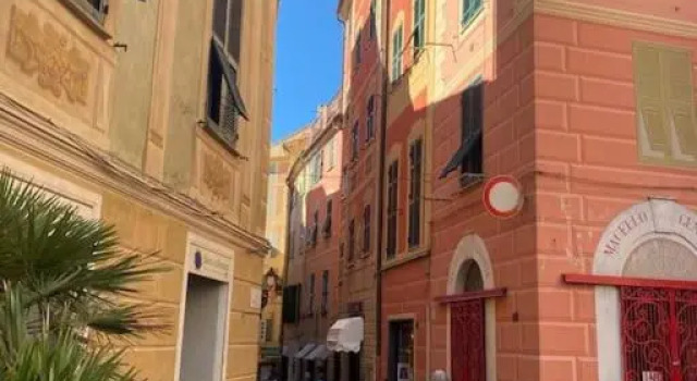 Appartamento confortevole, pieno centro Varazze, Забронировать Апартаменты/квартира Апартаменты Варацце, рядом с Туристический порт Варацце, Апартаменты/квартира