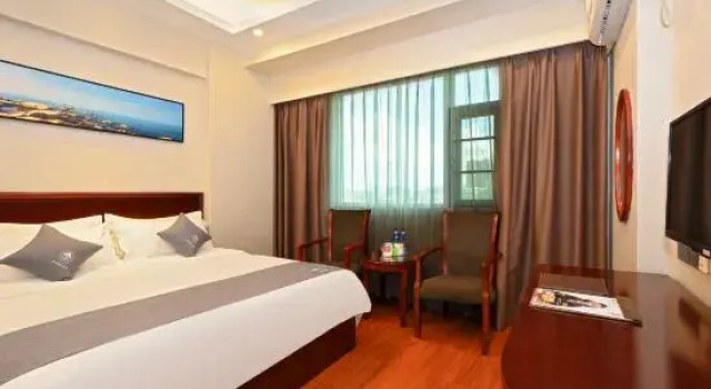 Люкс GreenTree Inn Zhuhai Changlong Airport