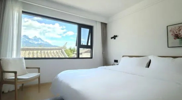 Люкс Lijiang Yushanyuni Snow Mountain View Boutique Hotel