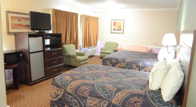 Budget Host Inn & Suites