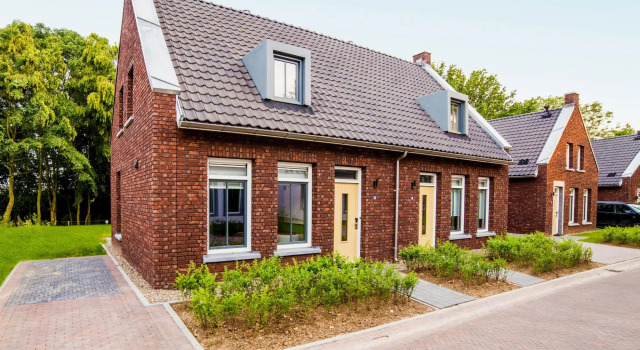 Villa With Dishwasher, 4 km. From Maastricht