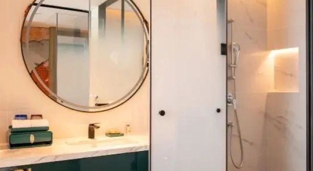 Номер Deluxe Renaissance Qingdao Hotel