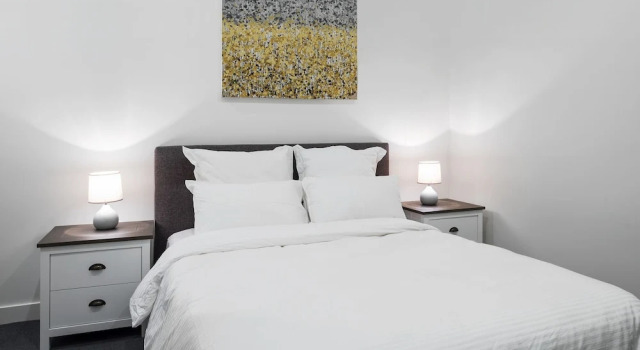 Roomerang at Parque Apartments G01, Book Apartment Melbourne 
