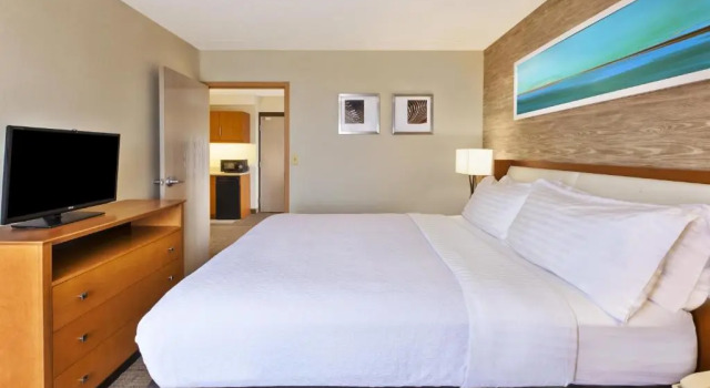 Люкс Holiday Inn & Suites Bolingbrook by IHG
