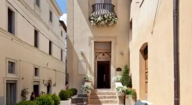 Hotel degli Affreschi