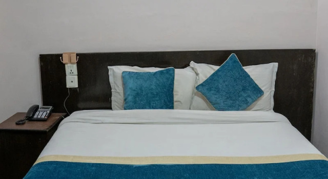 Номер Comfort Hotel Royal Mantra