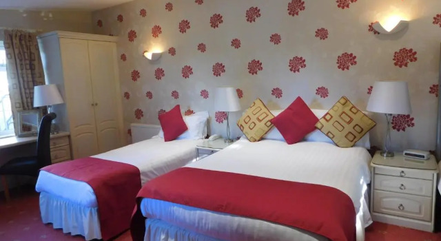 Семейный номер Standard Burn How Garden Hotel - Bowness on Windermere