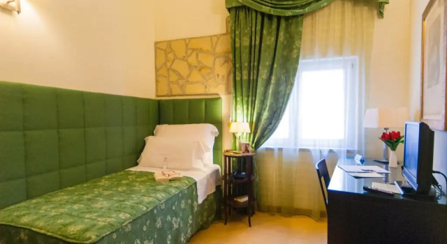 Одноместный номер Economy Domus Mariae Benessere
