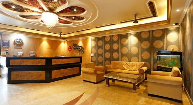 OYO 10433 Hotel Meenakshi, Забронировать Отель Отели штата Раджастхана с парковкой, Парковка