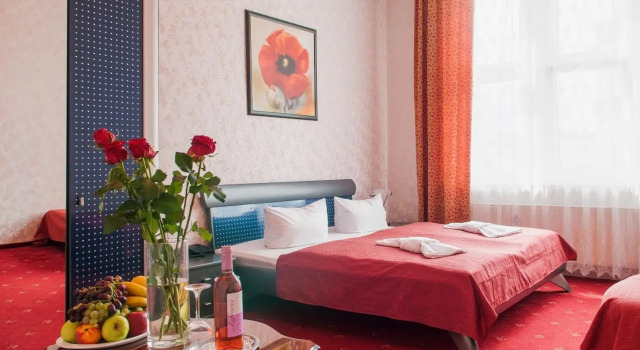 Четырёхместный номер Standard Hotel BELLEVUE am Kurfürstendamm