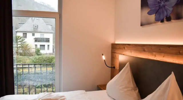 Семейные апартаменты с видом на реку Winzerhaus Gärtner - An der Loreley