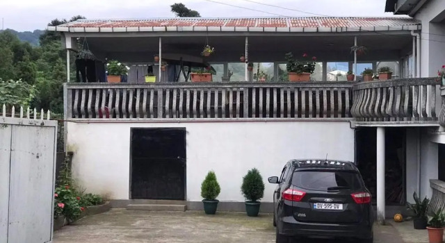 Sachino Giorgi Family House, Book Hotel Chakvi 