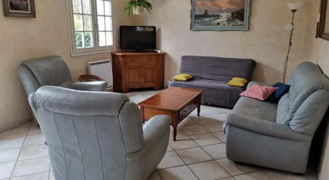 Gîte Oisly, 5 pièces, 10 personnes - FR-1-491-258, Boek Hotel  