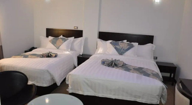 Двухместный номер Deluxe с балконом North Addis Hotel