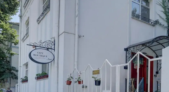 City Boutique Inn