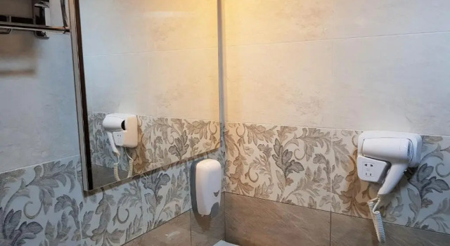 Luksusowy dwuosobowy pokój i balkonem Villa Lotus