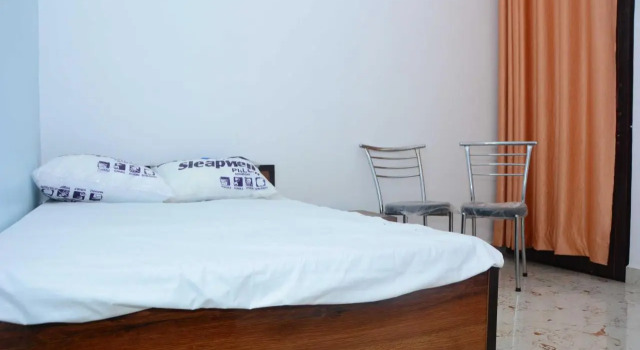 OYO 80591J Hotel Gwalior In Guest House