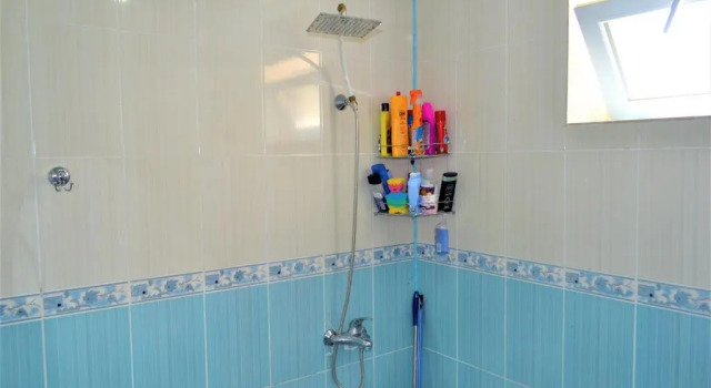 Коттедж с 2 комнатами Garden Cottage near Beach, Airport