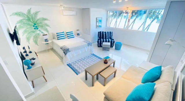 Апартаменты KASA Las Palmas studio apt for 2 OCEAN VIEW BEACHFRONT CONDO POOL