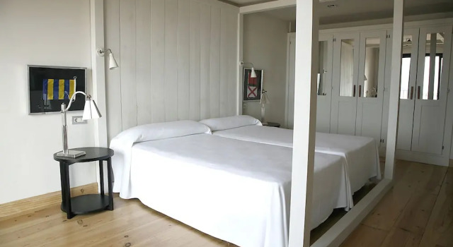 Двухместный номер Standard с балконом и с красивым видом из окна Hotel Trias
