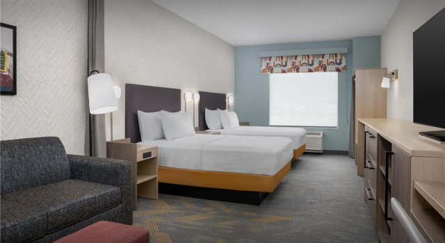 Четырёхместный люкс Home2 Suites By Hilton Tooele