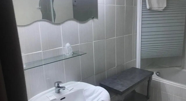 Трёхместный номер Superior Hotel de la Gare