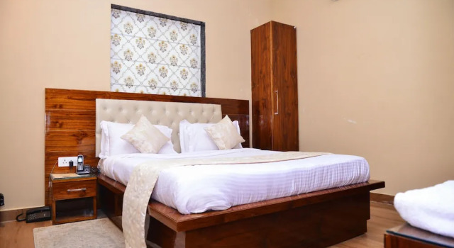 Hotel Signature Villa , Sonipat, Забронировать Отель Отели Нью-Дели с завтраком, Завтраки
