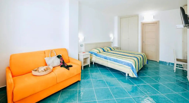 Номер Standard Hotel Cava DellIsola