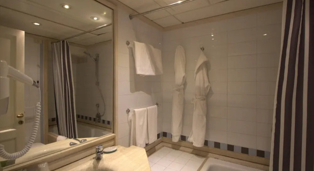 Трёхместный номер Standard с балконом и с видом на сад Hotel Villa Portuso