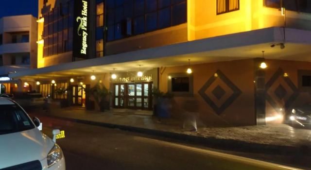Regency Park Hotel, Buchen Sie Hotel Mombasa Küstenregion