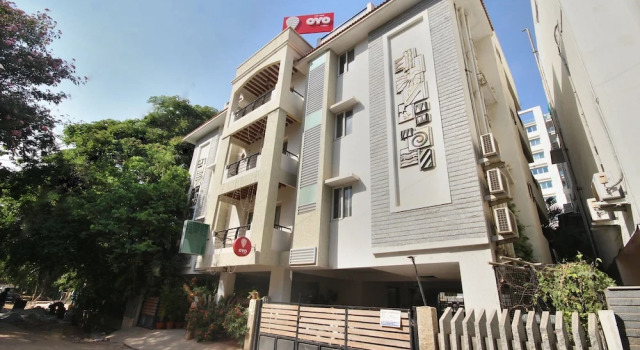 Oyo Rooms Indiranagar 214, Rezervovat Hotel Indiranagar 