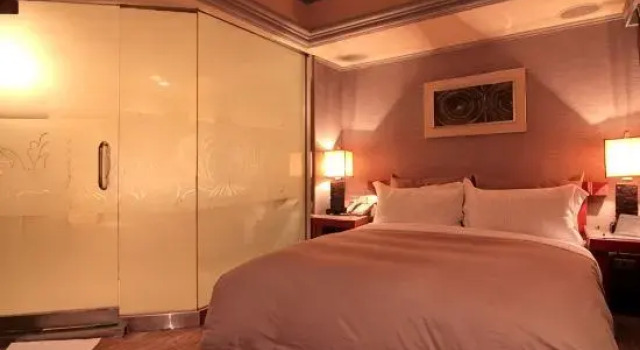 Люкс Deluxe The Moon Hotel