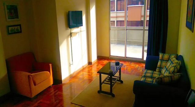 Lhamourai, Boek Appartement La Paz City Centre 