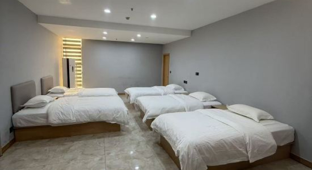 Люкс Guangzhou Prince Hotel (Huadu Shiling Leather City)
