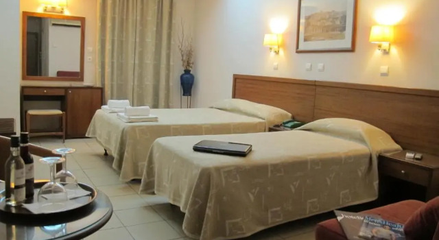 Номер Family Hotel Solomou Athens