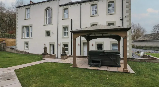 Beechgrove Manor, Varaa Lomakoti Workington 