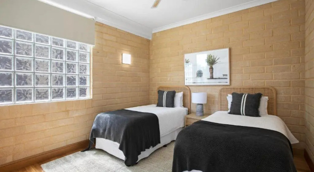 Blue Bell - Wamberal, Book Hotel Wamberal Central Coast