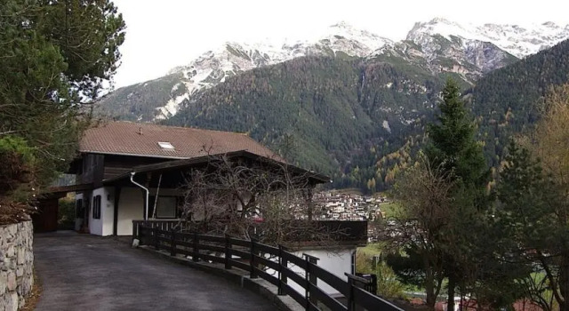 Haus Adlerhorst, Prenota Hotel Hotel a Tirolo con parcheggio, Parcheggio