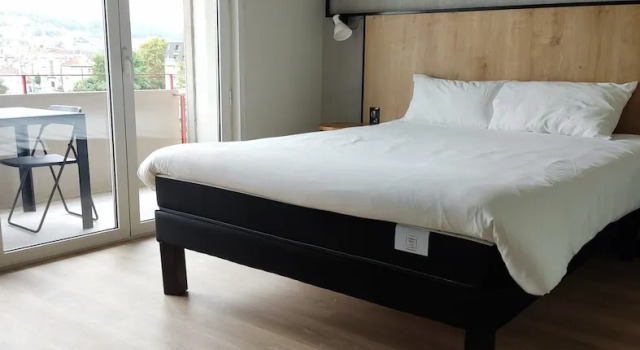 Двухместный номер Superior Ibis Brive Centre