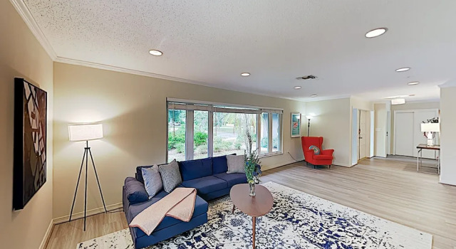 New Listing! Pine Ridge W/ Lanai & Pool 3 Bedroom Home, Rezervasyon Otel North Naples Florida